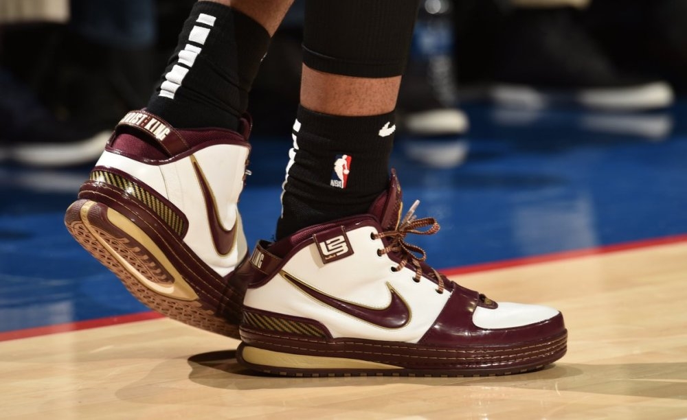 解析为什么优秀的游击手被视为内野防守的指挥塔与实战大脑