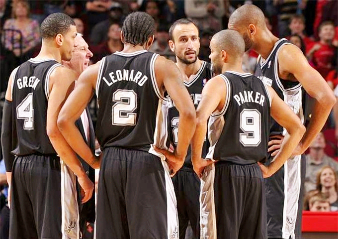 BLG只有1.2%的支持率，T1支持率达到61.3%！尺帝开始嫉妒UZI