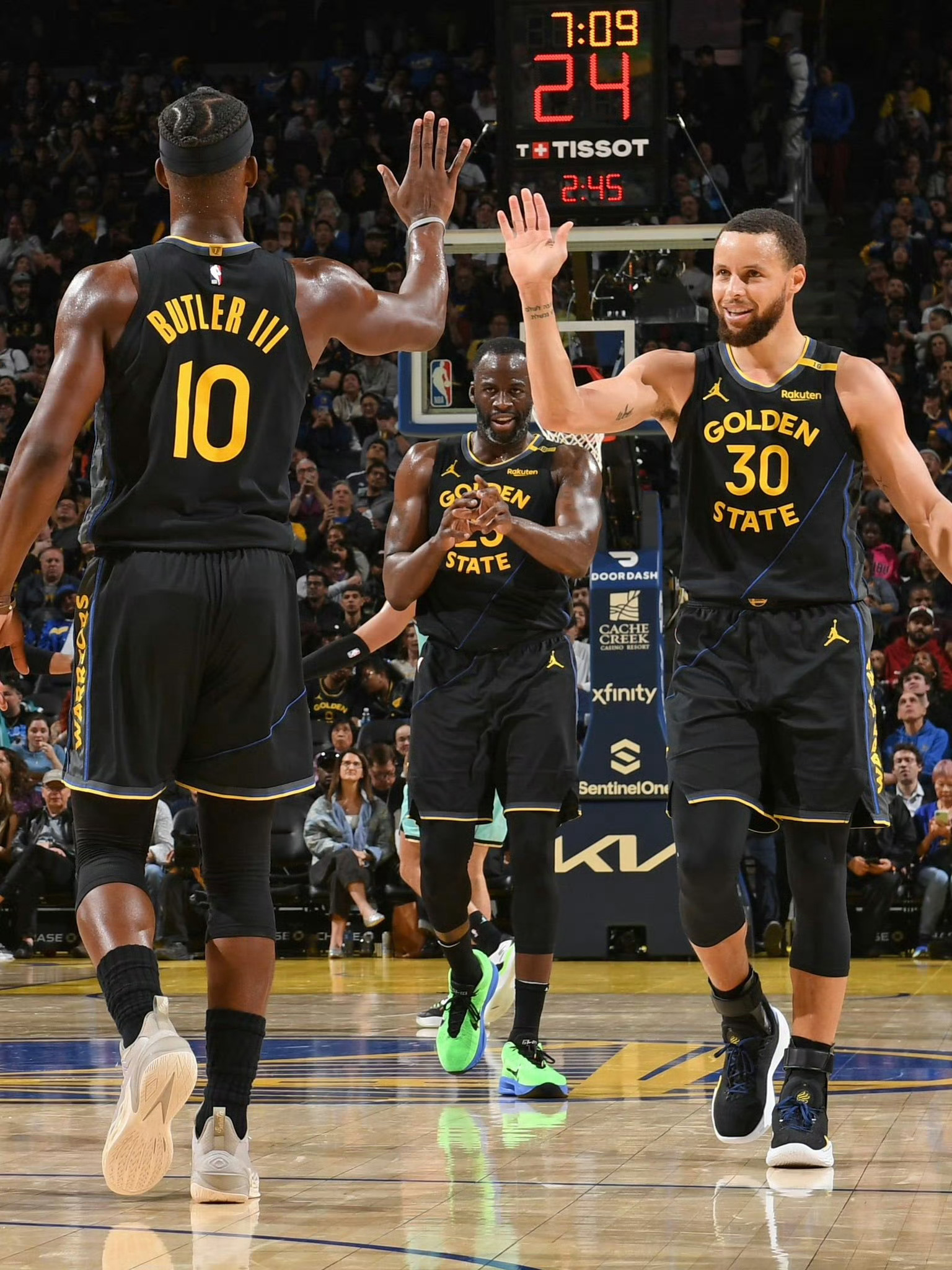 英超联赛周中赛程开启