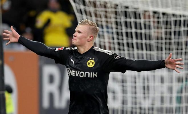 尤文客战埃因霍温首发预测：穆阿尼领衔，凯利取代萨沃纳