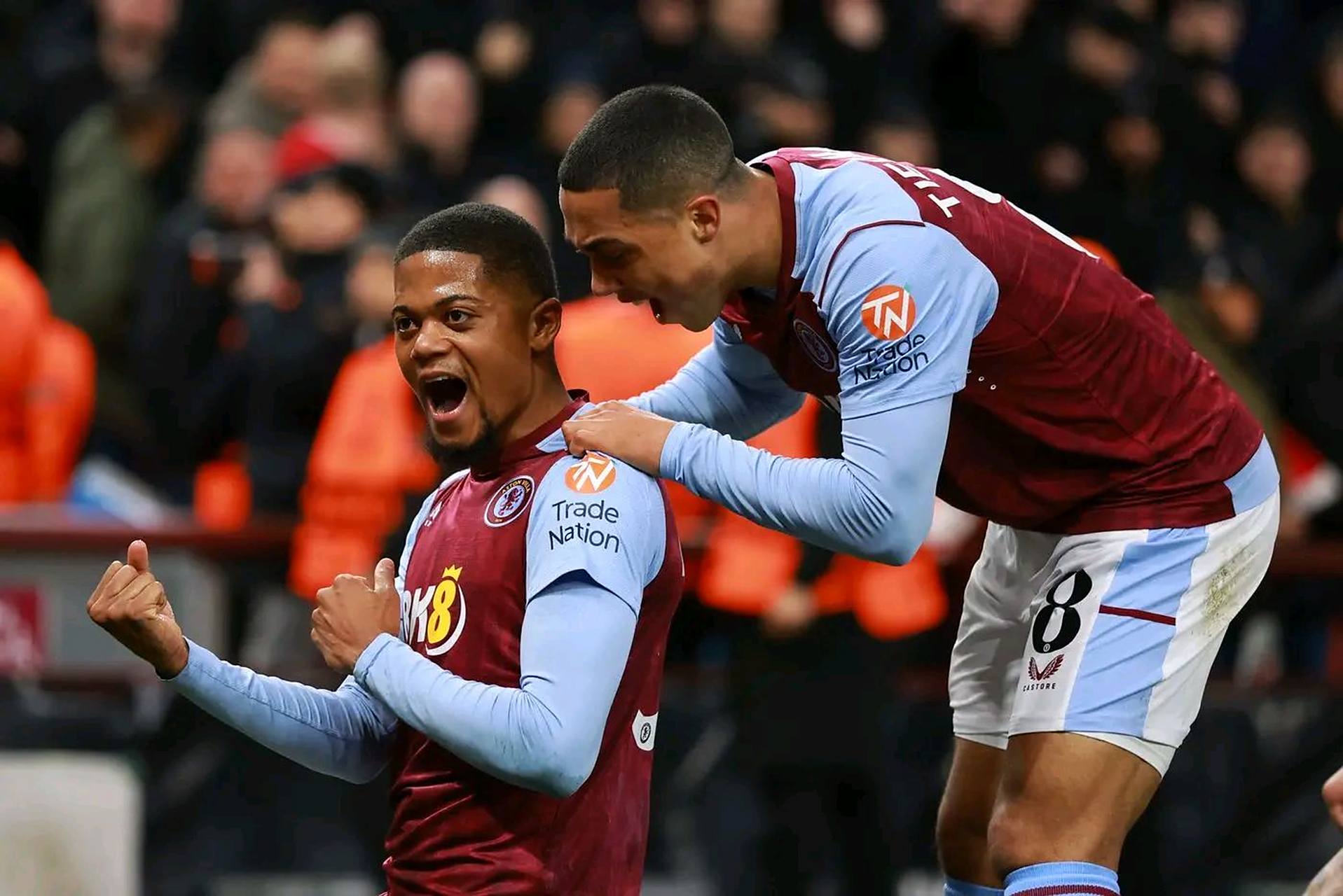 2025年亚洲杯乒乓赛｜ 张本智和反弹夺首胜 林诗栋孙颖莎2连胜晋16强