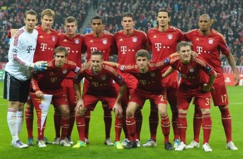 边路推进打满全场